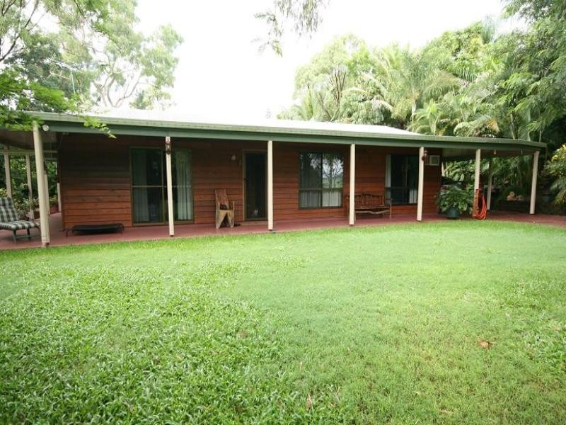 17 John Pitchers Road, Sarina QLD 4737