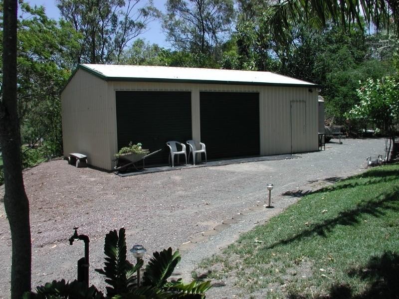 17 John Pitchers Road, Sarina QLD 4737