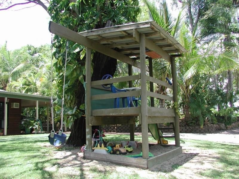 17 John Pitchers Road, Sarina QLD 4737