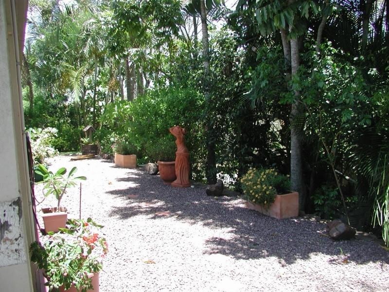 17 John Pitchers Road, Sarina QLD 4737