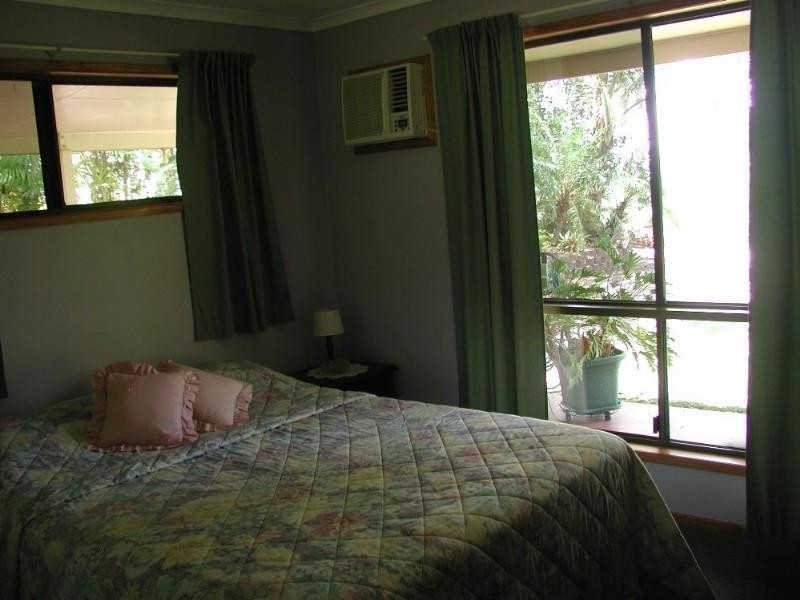 17 John Pitchers Road, Sarina QLD 4737