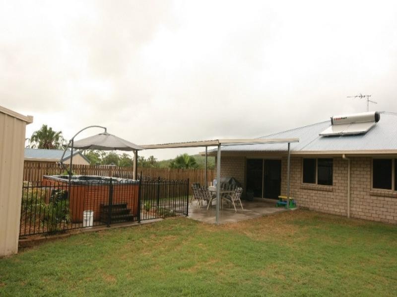 28 Jackson Street, Sarina QLD 4737