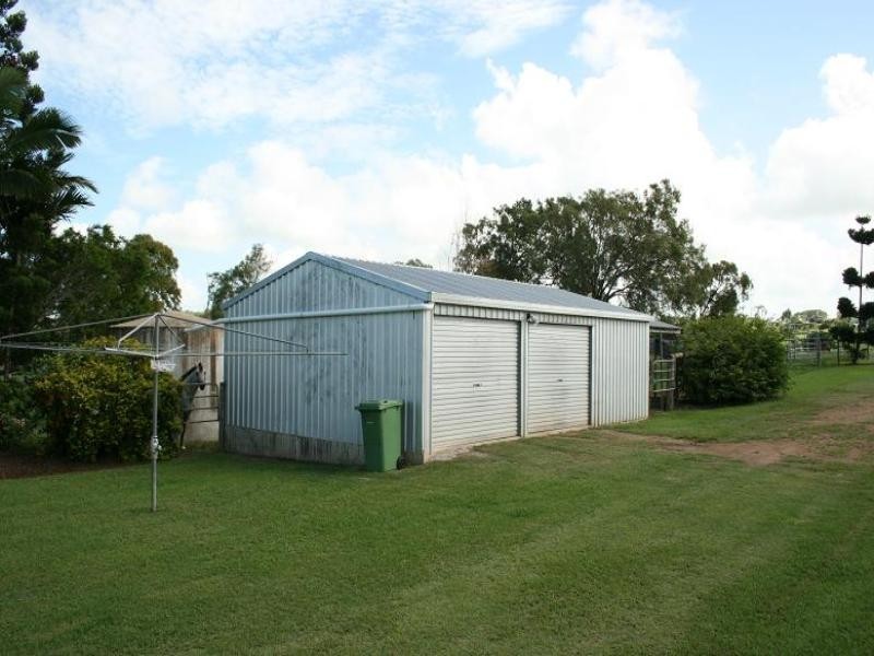 17 Coleshill Drive, Sarina QLD 4737