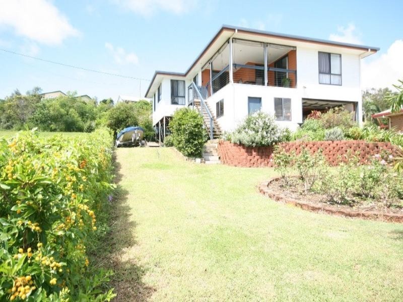 13 Brooksfield Drive, Sarina Beach QLD 4737