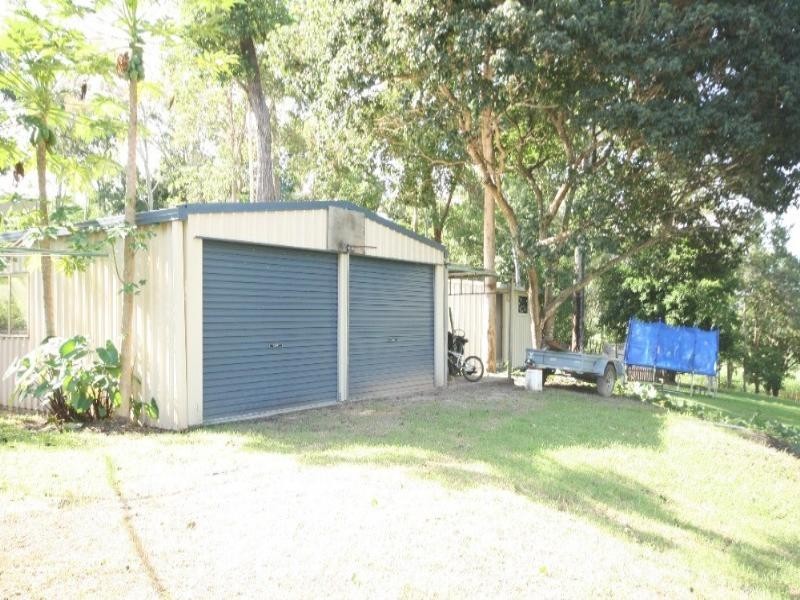 33 John Pitchers Road, Sarina QLD 4737