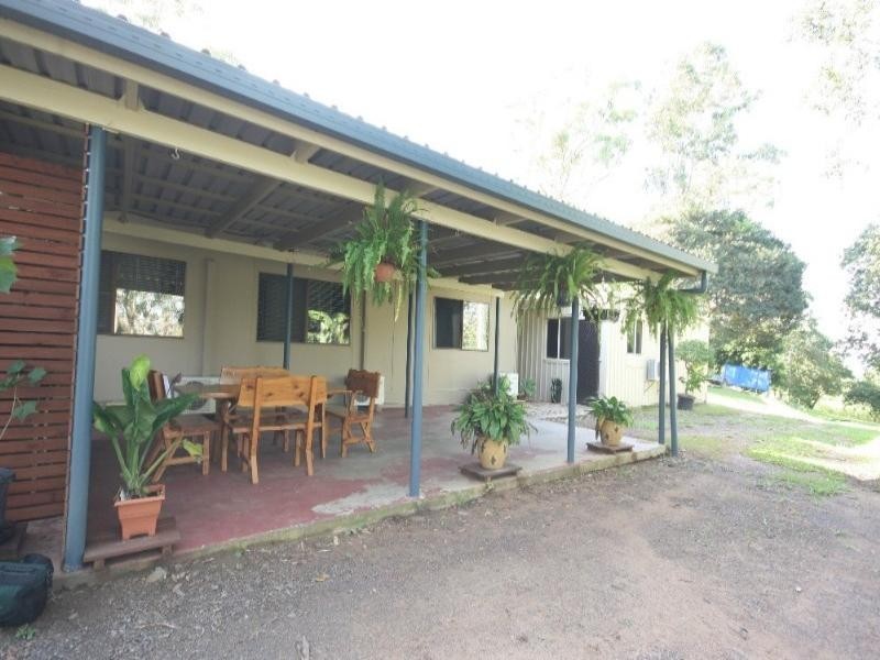 33 John Pitchers Road, Sarina QLD 4737