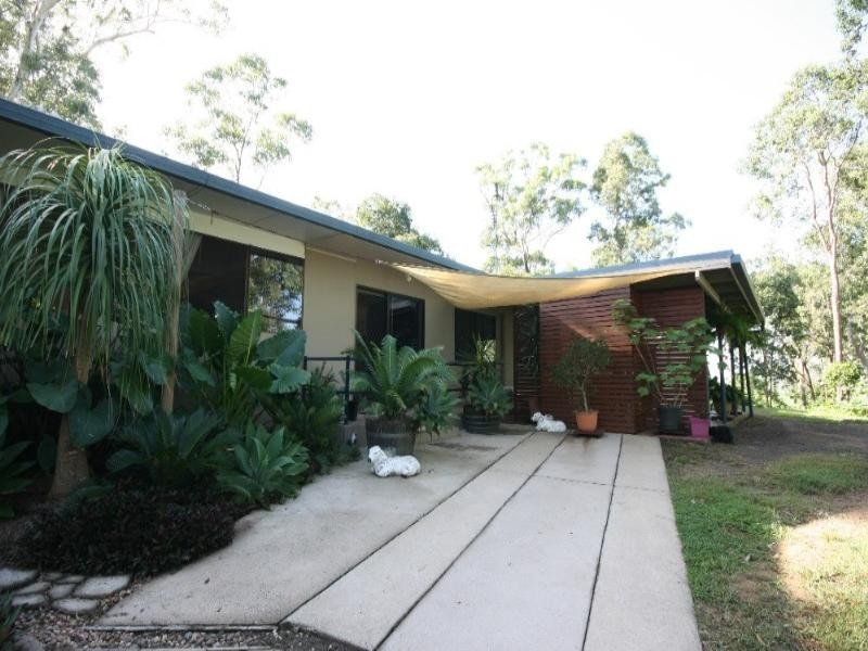 33 John Pitchers Road, Sarina QLD 4737