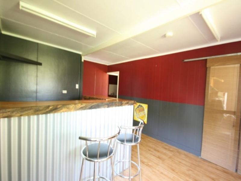 33 John Pitchers Road, Sarina QLD 4737