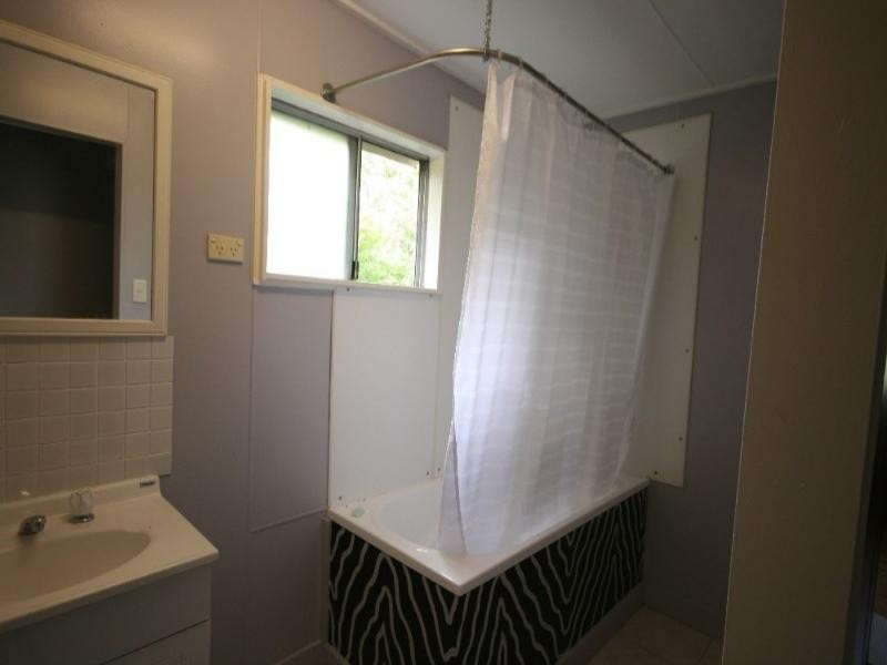 33 John Pitchers Road, Sarina QLD 4737