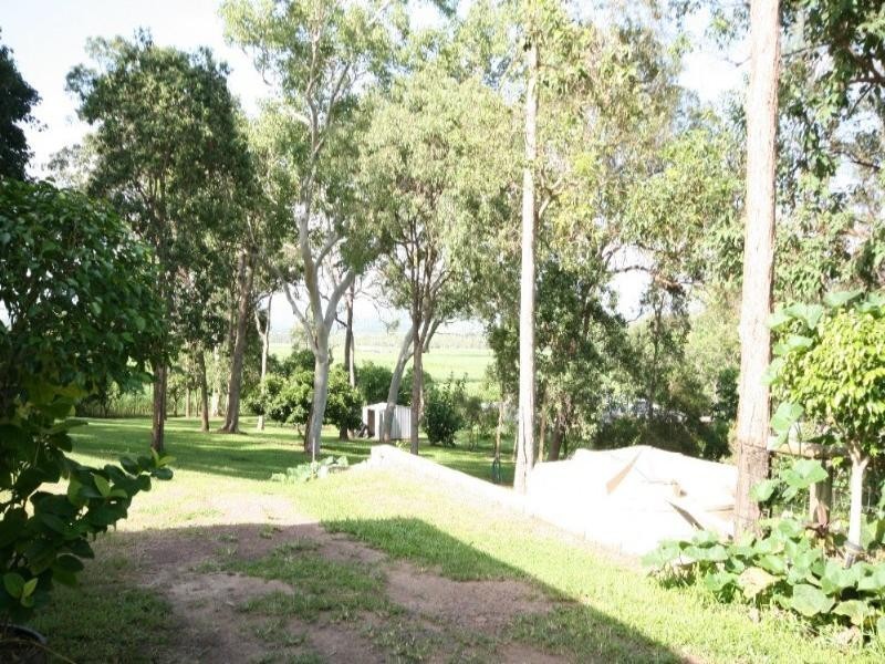33 John Pitchers Road, Sarina QLD 4737