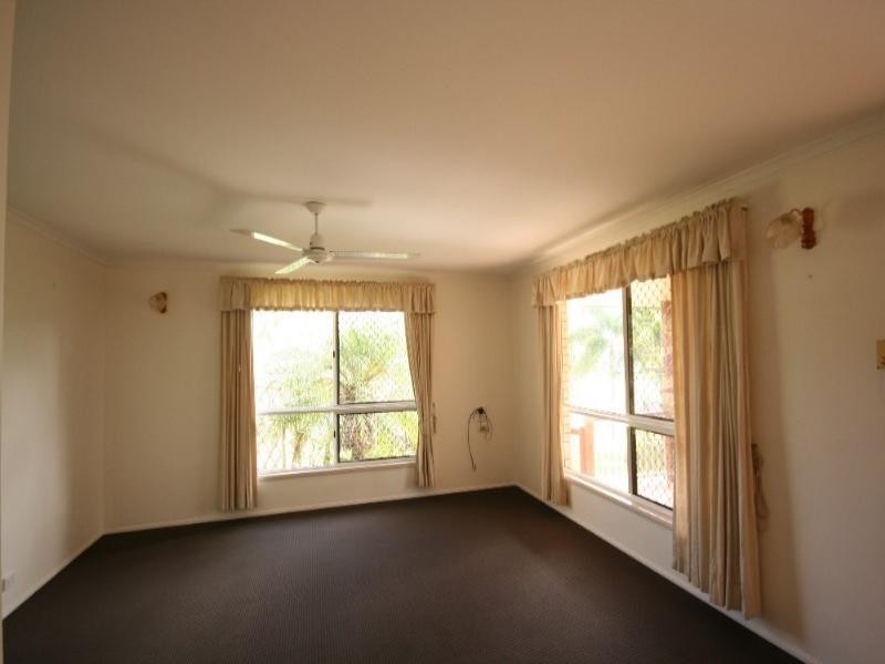 8 Grasstree Beach Road, Sarina QLD 4737