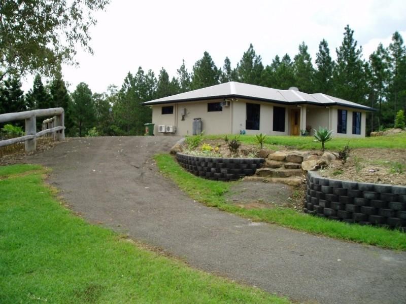 44 Lawries Road, Sarina QLD 4737