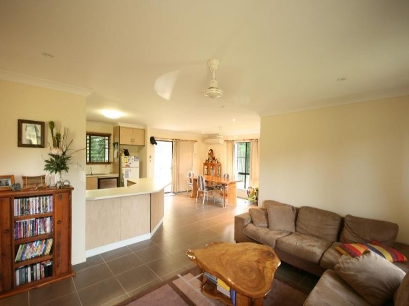 44 Lawries Road, Sarina QLD 4737