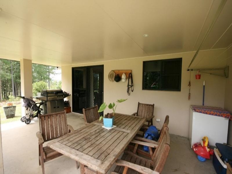 44 Lawries Road, Sarina QLD 4737