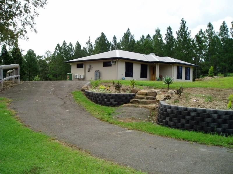 44 Lawries Road, Sarina QLD 4737