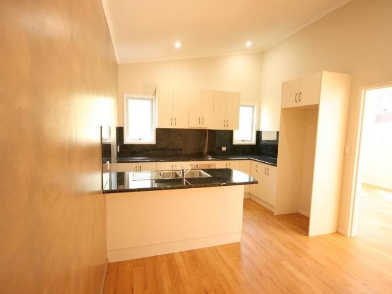 33 Jackson Street, Sarina QLD 4737