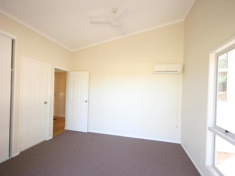 33 Jackson Street, Sarina QLD 4737