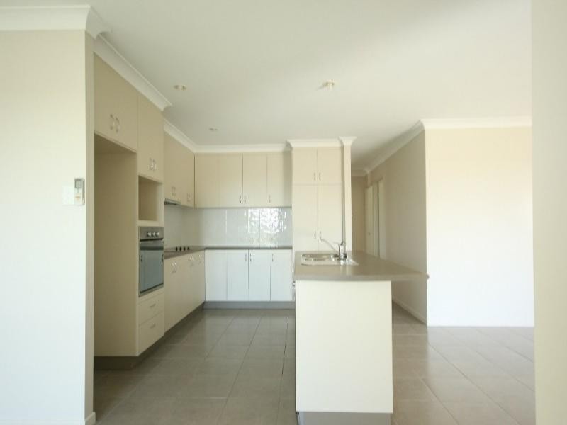 32 Jackson Street, Sarina QLD 4737