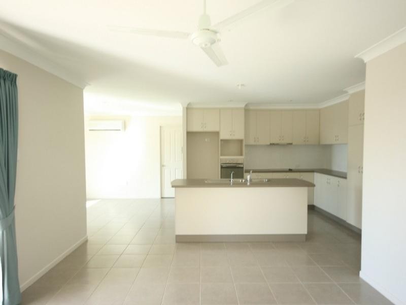 32 Jackson Street, Sarina QLD 4737