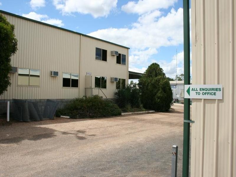 15 Frederick Street, Clermont QLD 4721