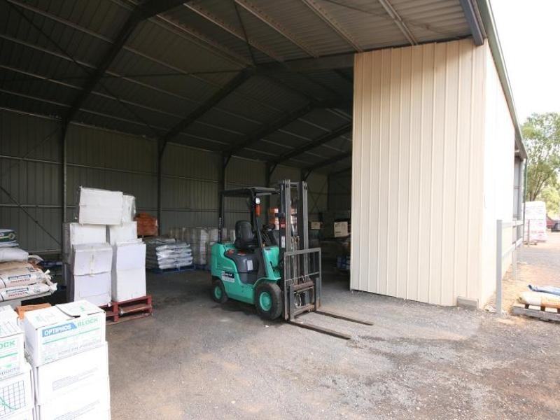 15 Frederick Street, Clermont QLD 4721