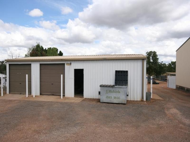 15 Frederick Street, Clermont QLD 4721