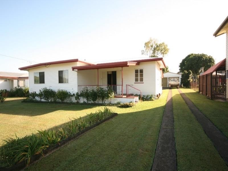 13 Brooks Street, Sarina QLD 4737