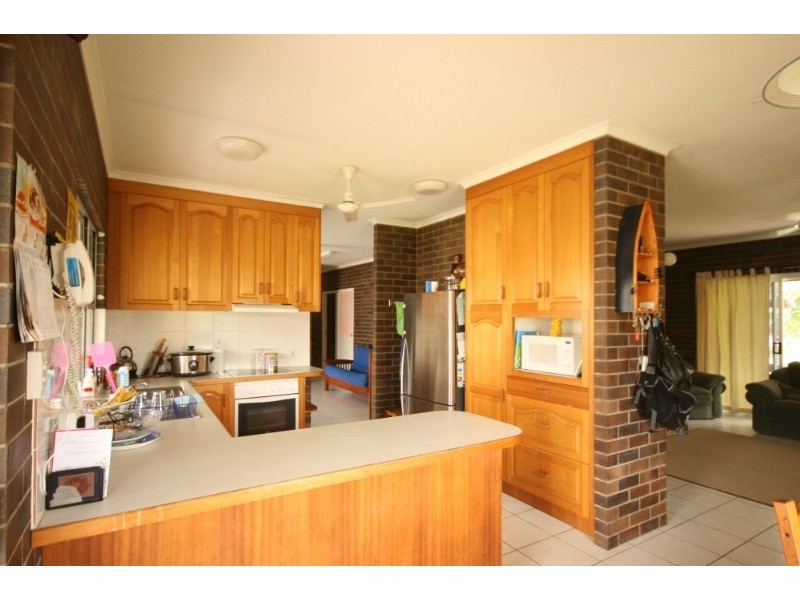 97 Westcott Avenue, Grasstree Beach QLD 4740