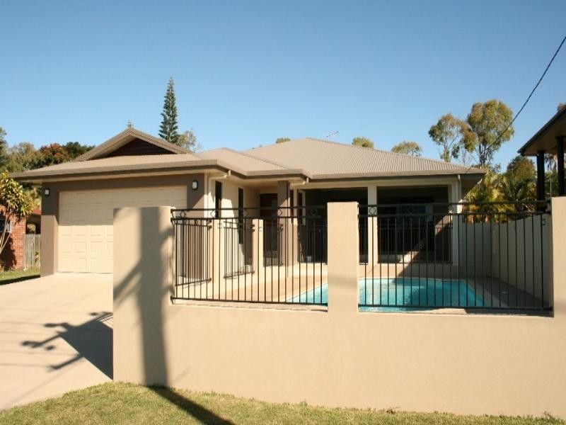 33 Brooksfield Drive, Sarina QLD 4737