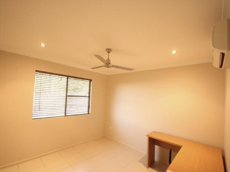 33 Brooksfield Drive, Sarina QLD 4737