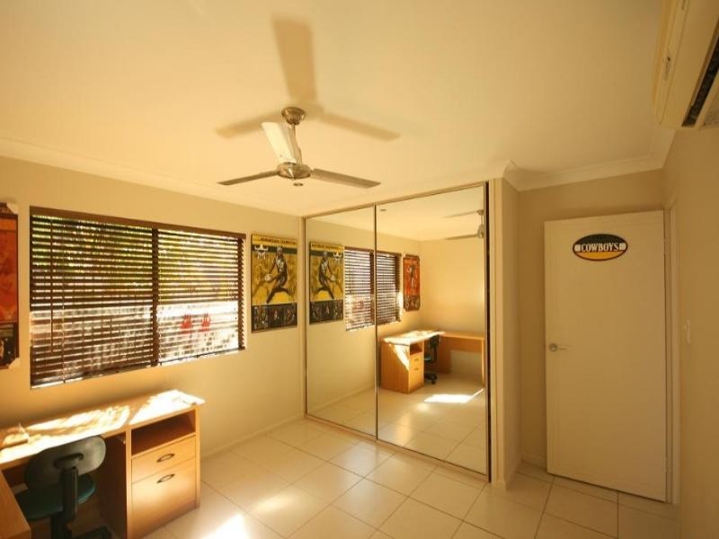 33 Brooksfield Drive, Sarina QLD 4737