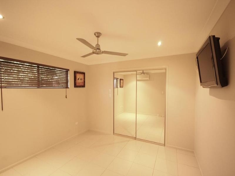 33 Brooksfield Drive, Sarina QLD 4737