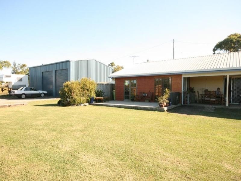 15 Ceder Street, Sarina QLD 4737