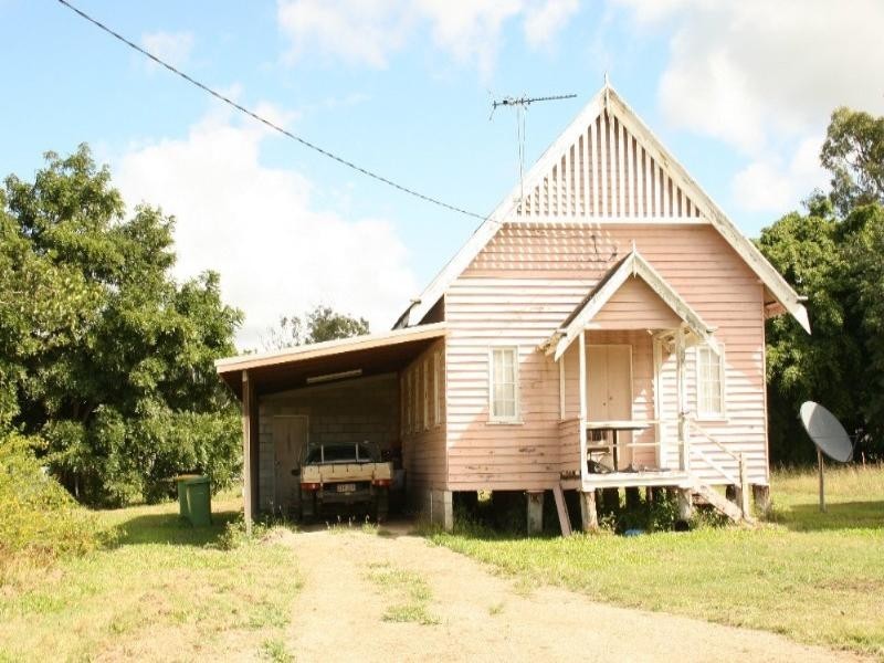 13 Mumby Street, Sarina QLD 4737