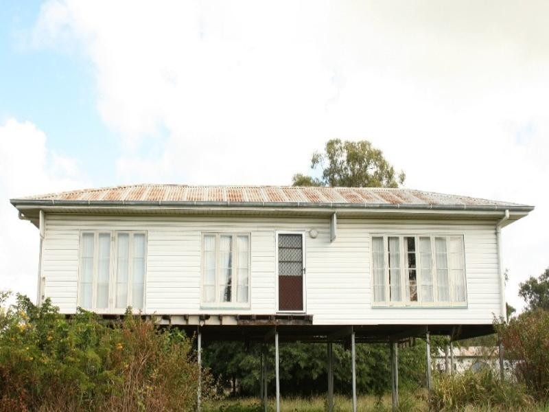 15 Mumby Street, Koumala QLD 4738