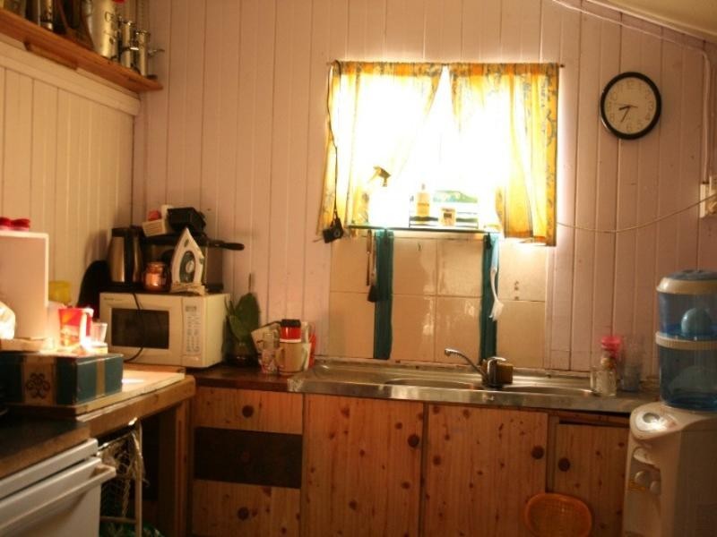 4 Heron Street, Sarina QLD 4737