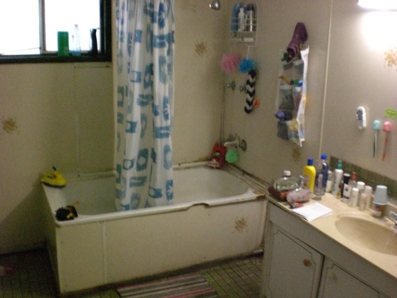 10 Venton Street, Sarina QLD 4737