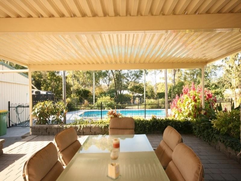 6 Wattle Court, Sarina QLD 4737