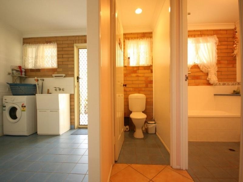 6 Wattle Court, Sarina QLD 4737