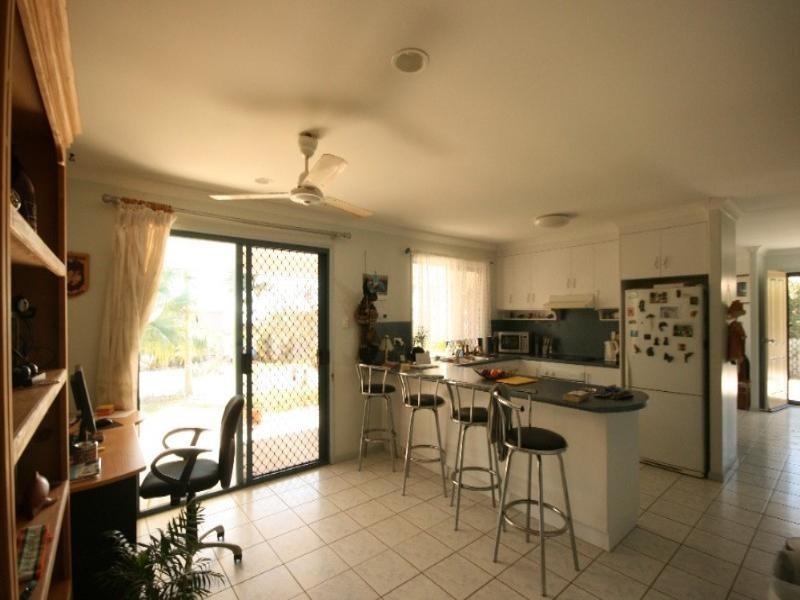 17 Morris Street, Grasstree Beach QLD 4740
