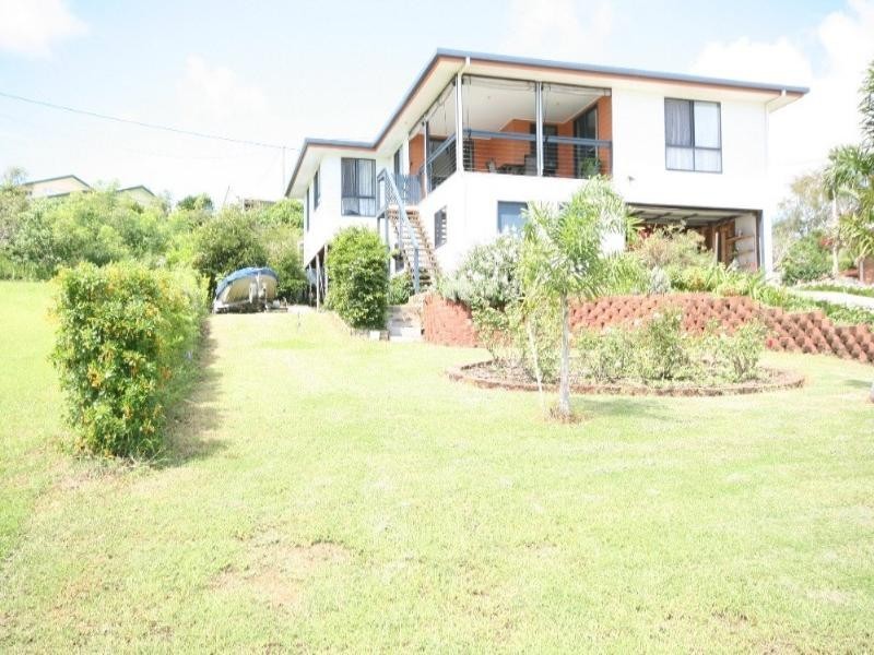 13 Brookfield Street, Sarina Beach QLD 4737