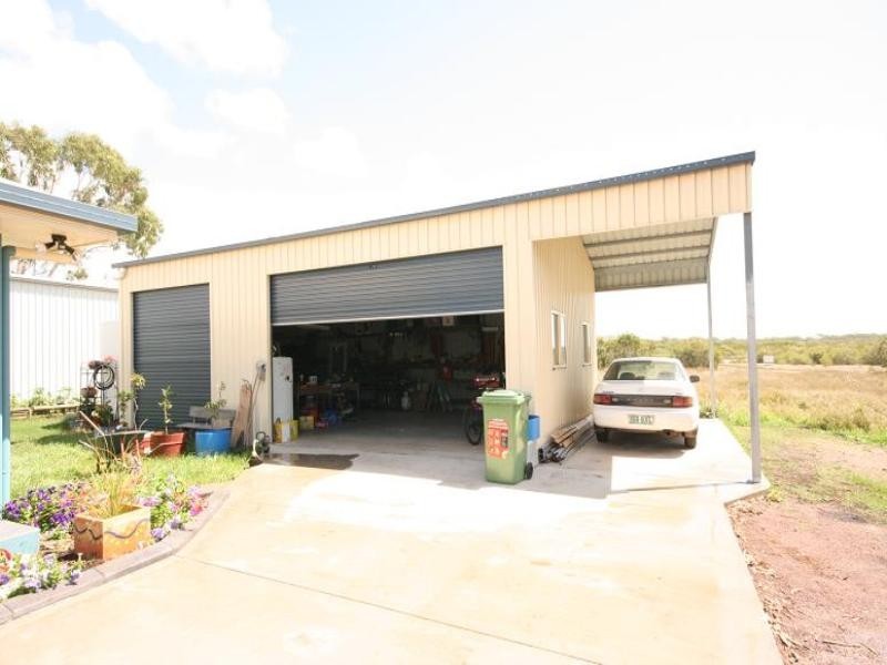 6 Brooksfield Drive, Sarina Beach QLD 4737