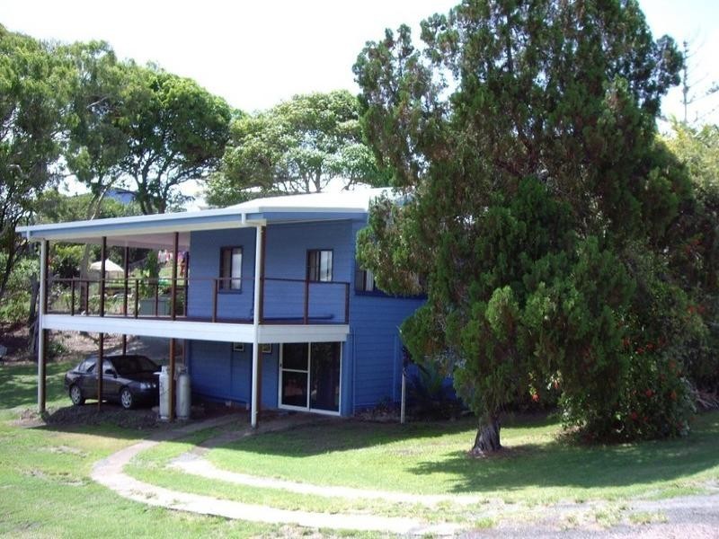 5 Coast Road, Sarina QLD 4737