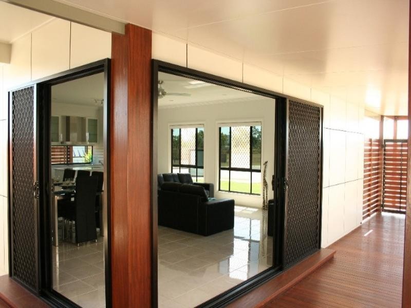 27 Millenium Drive, Sarina QLD 4737