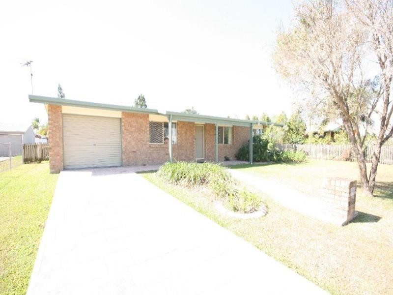 15 Fremont Avenue, Sarina QLD 4737