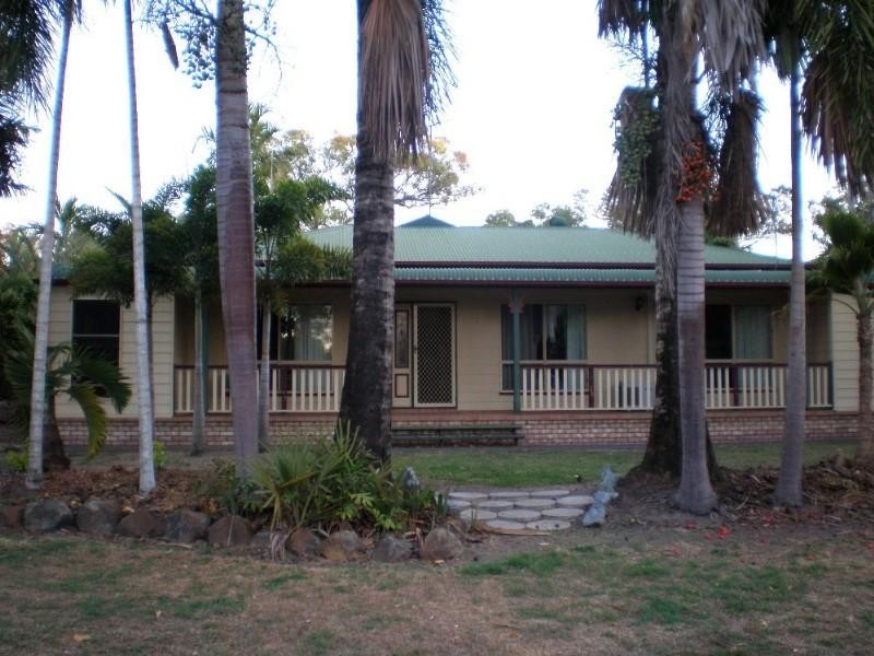 3 Sandalwood Court, Sarina QLD 4737