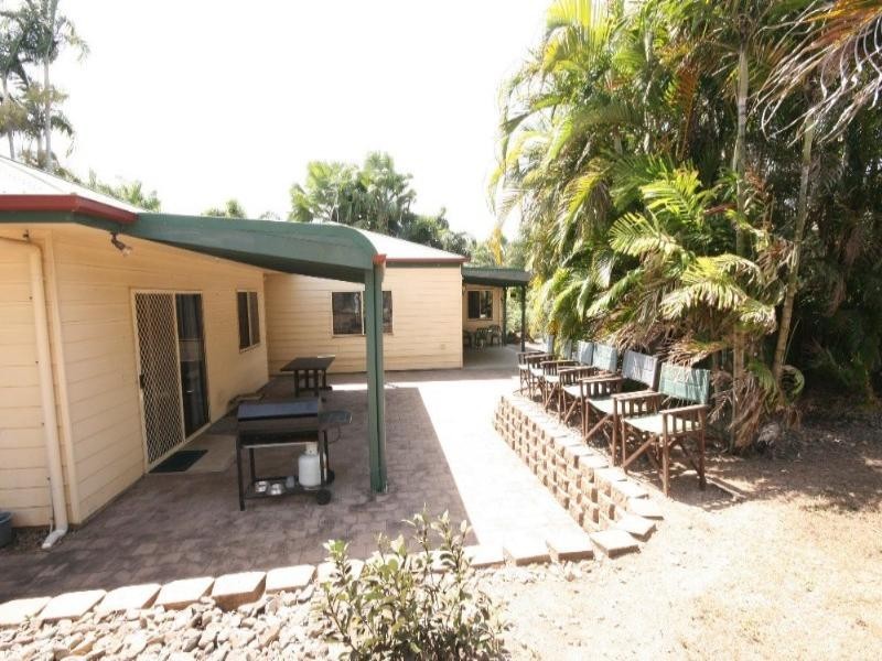 3 Sandalwood Court, Sarina QLD 4737