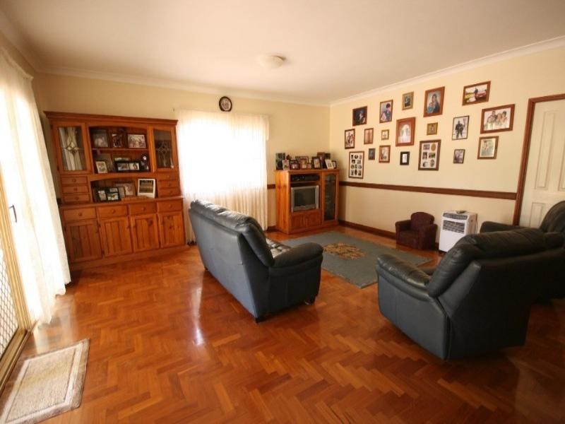 3 Sandalwood Court, Hay Point QLD 4740