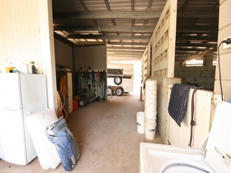 3 Sandalwood Court, Hay Point QLD 4740