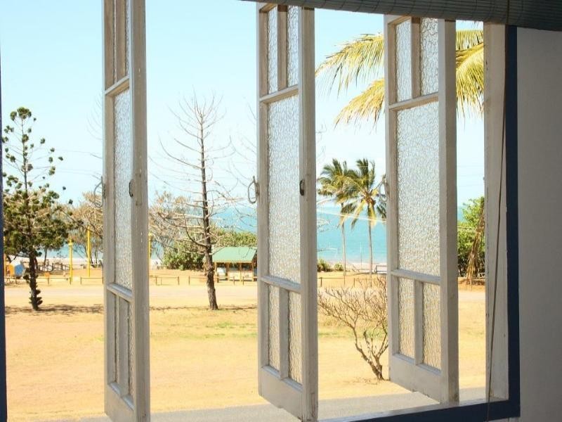 7 Crichton Street, Sarina QLD 4737